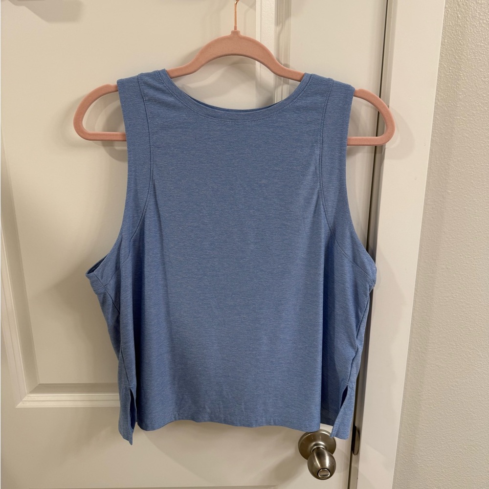 Old Navy women’s size m tank